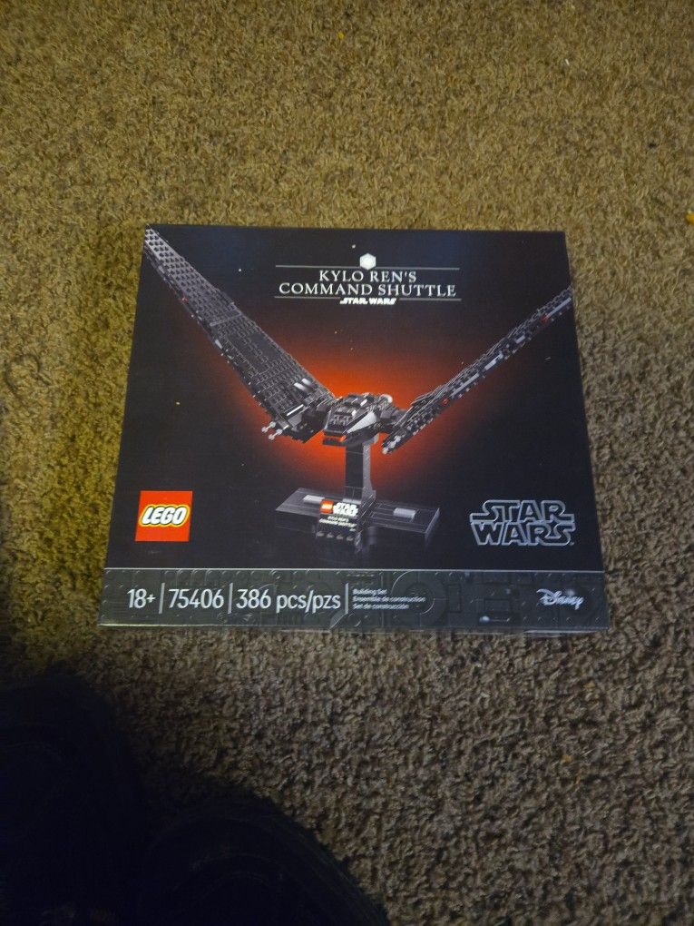 Star Wars Kylo Rens Command Shuttle