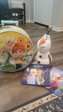 Disney Frozen Roller Travel Bag with Lights