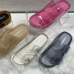 Women’s Sandals 