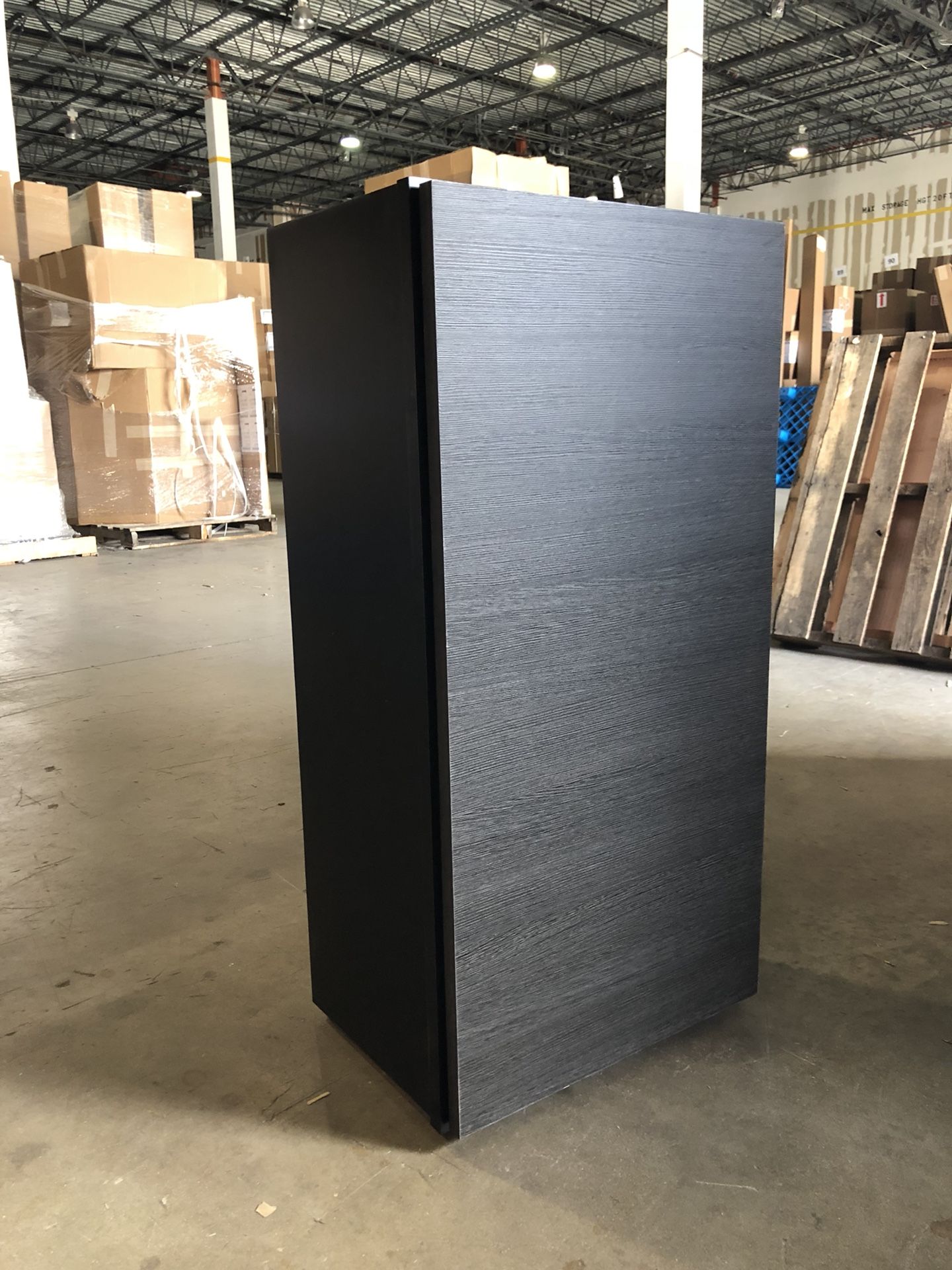 New Reflections By Diamond Cabinets