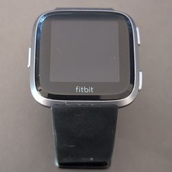 Fitbit Versa watch