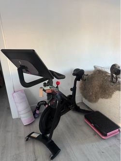 Peloton - Bike