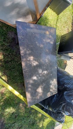Free coffee table