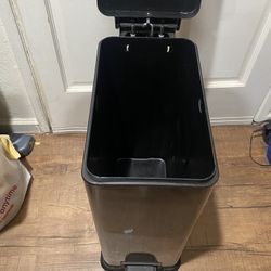 Like New Satin less Steel Trash Can Plastic Black  Lid  15  Gallon $70 Retail Price$150-180
