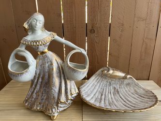 Vintage Ceramic Royal Haeger Gold Tweed Gypsy Girl double basket planter And seashell-shaped dish