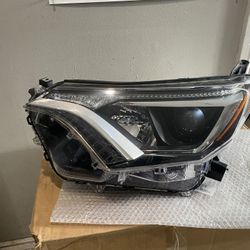 2016-2018 Toyota RAV4 Left Headlight 