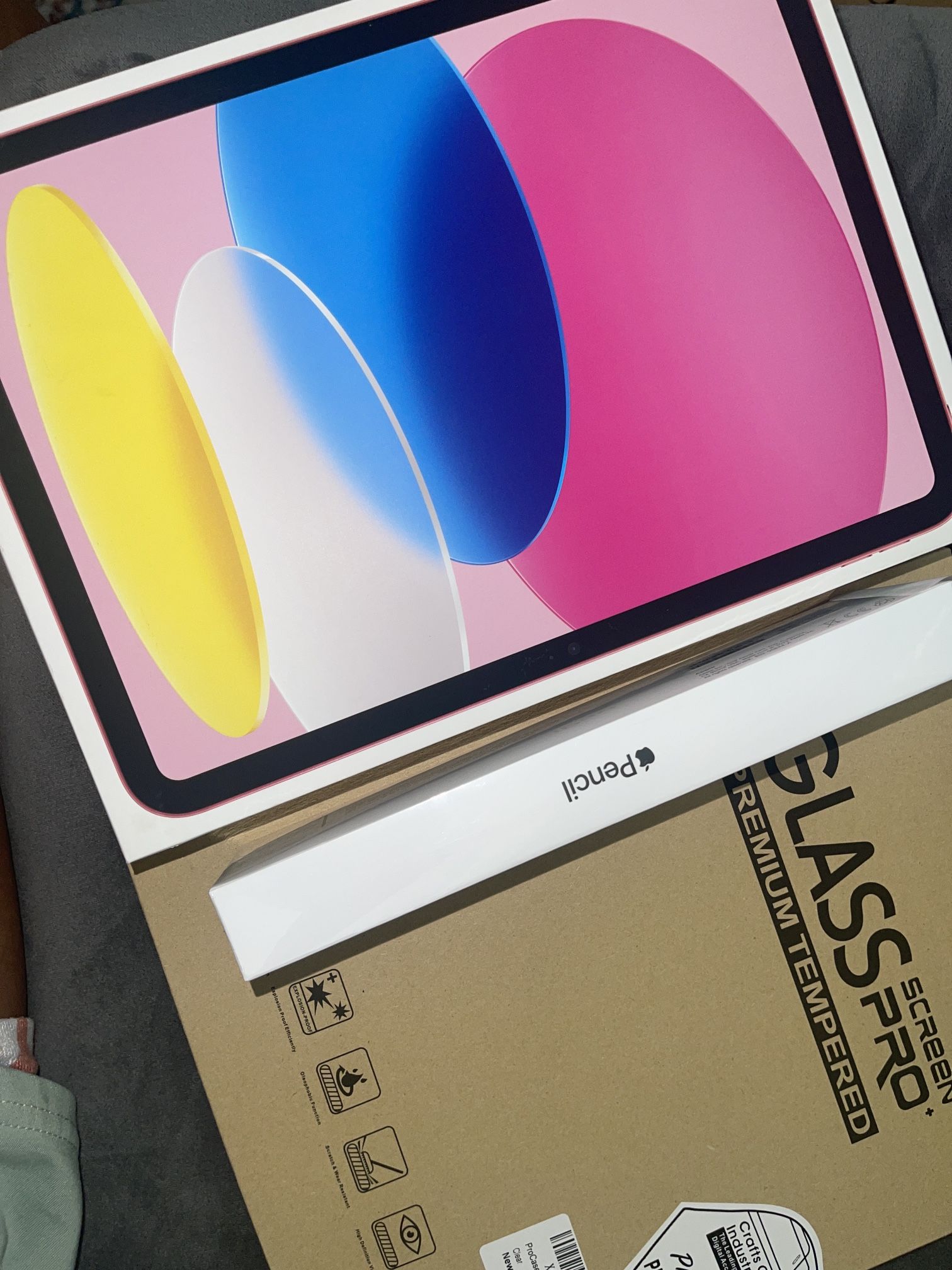 Pink iPad (WiFi) And Apple Pencil. Brand New