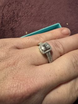  Diamond Ring 💍 Brand New