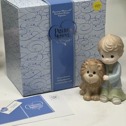 Precious Moments “How Mighty Are His Wonders!” #740023 – 5” Figurine 