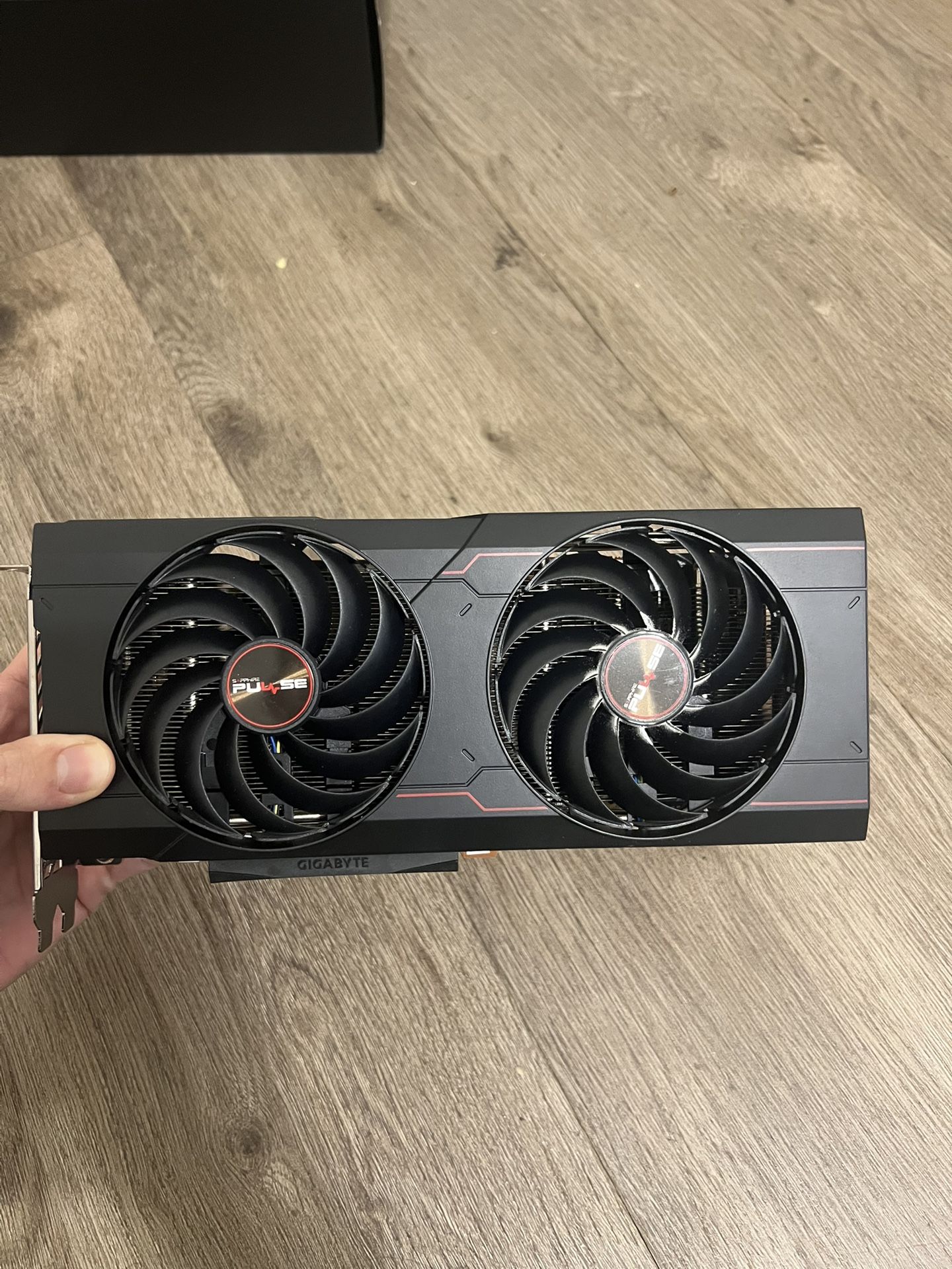 Sapphire Pulse AMD Radeon RX 6700 XT 12GB