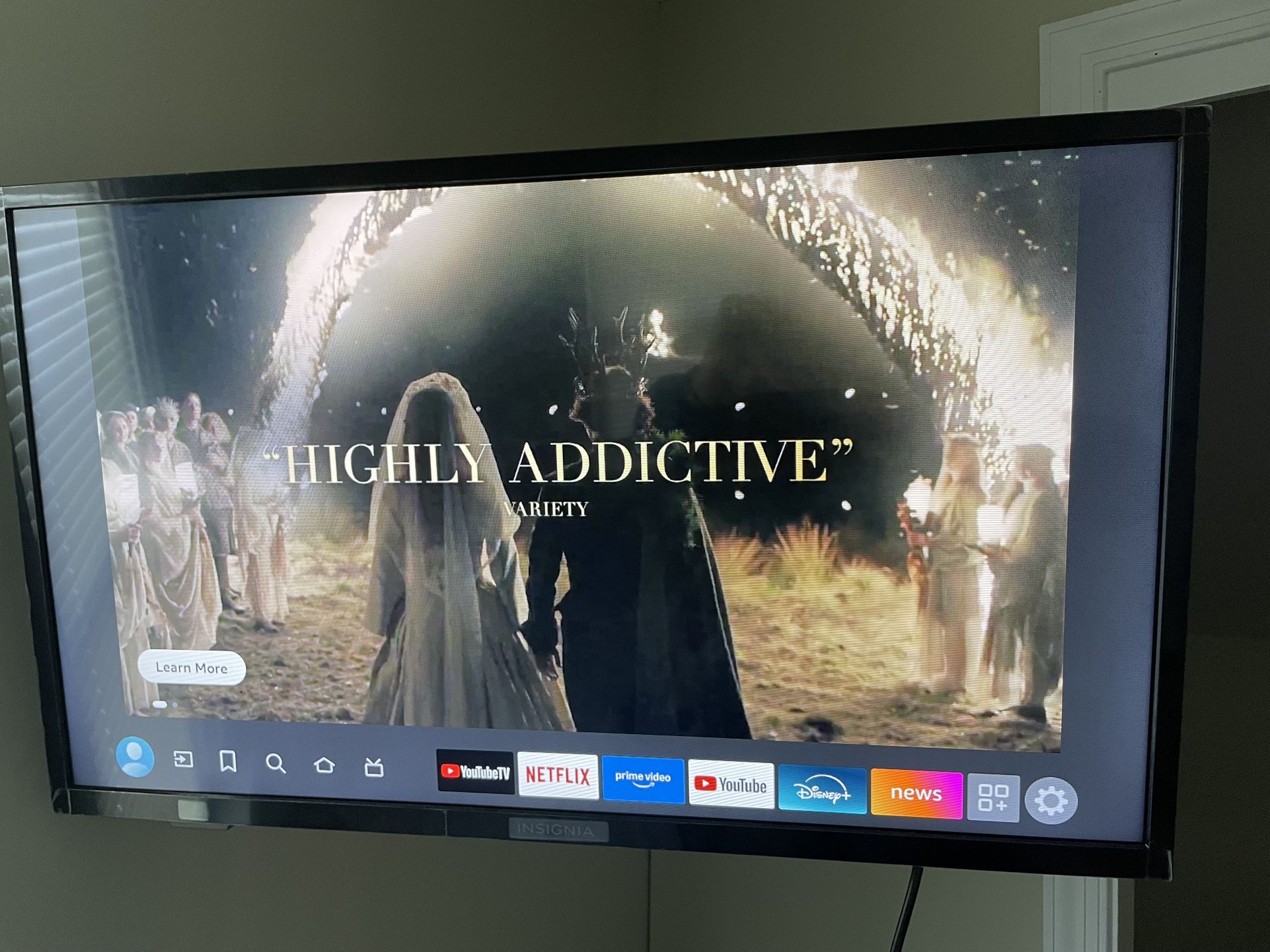 Insignia 32” Smart TV