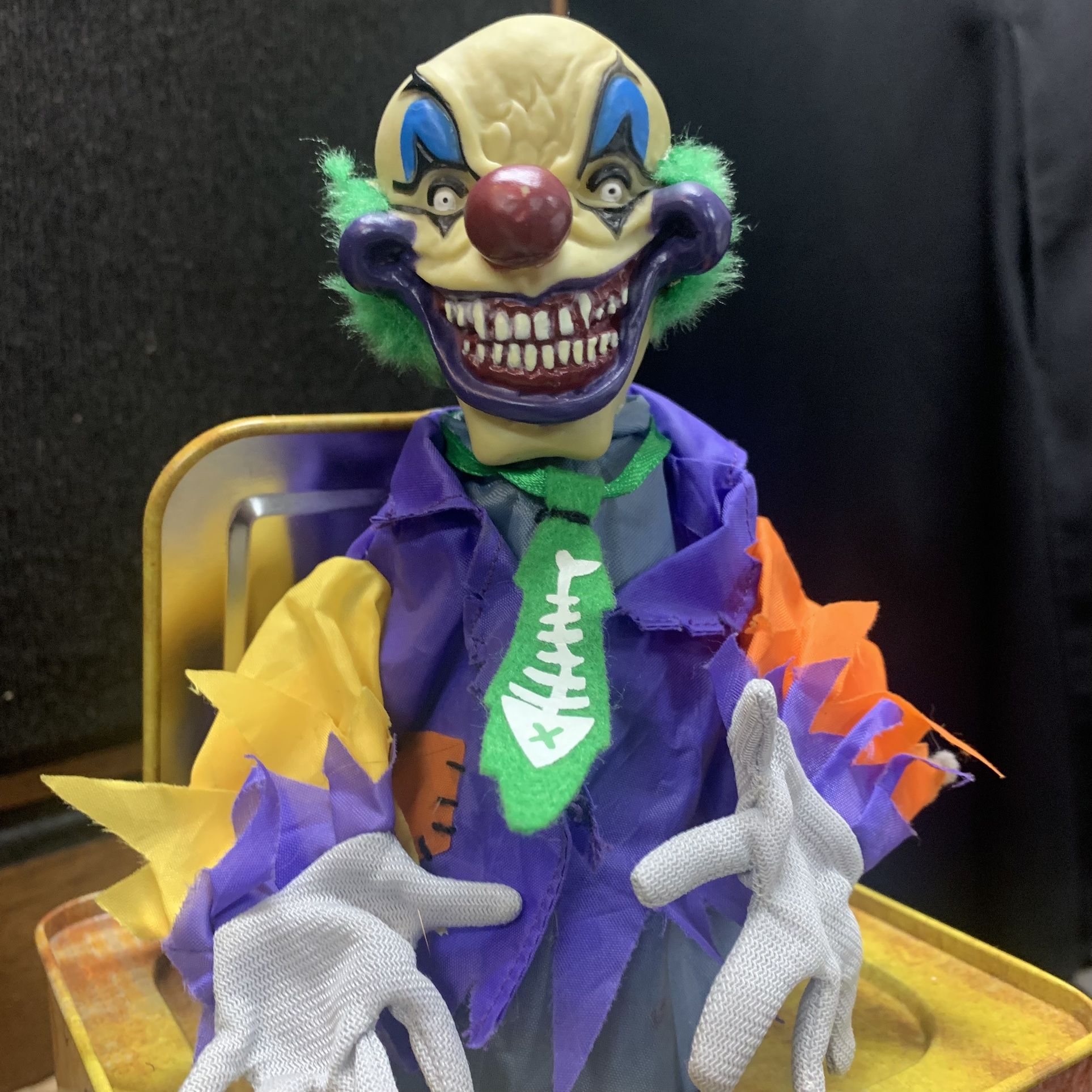 Atico Creepy Scary Evil Clown Jack In The Box