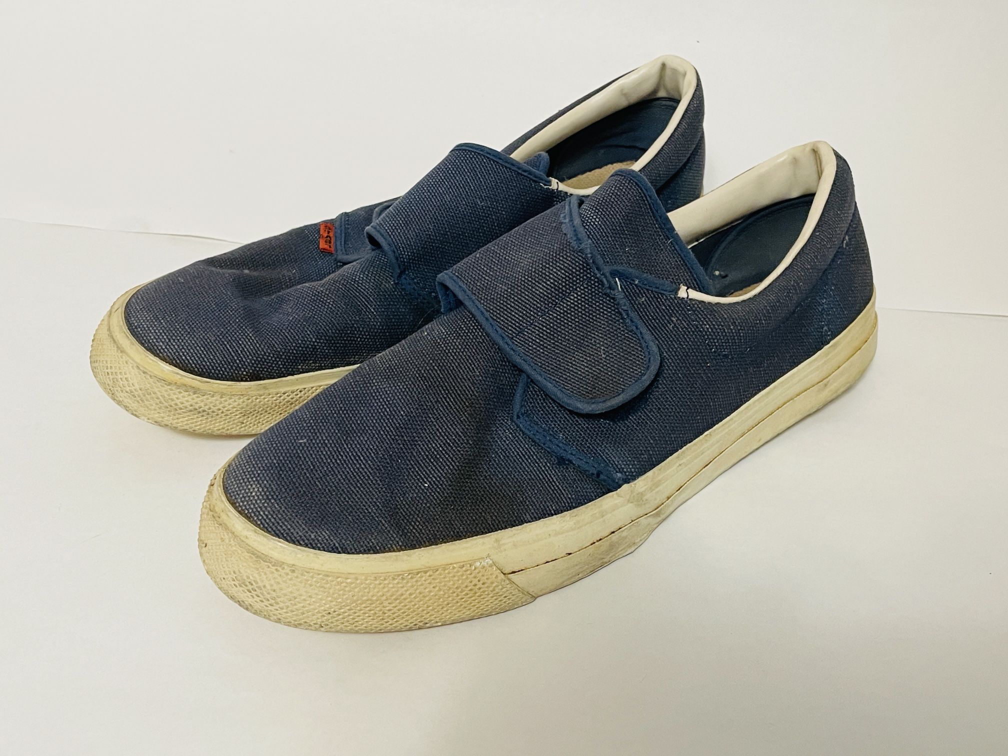 Vintage Levi’s Canvas Topsiders Boat Shoes 9.5 mens Velcro Strap Very Rare Vans
