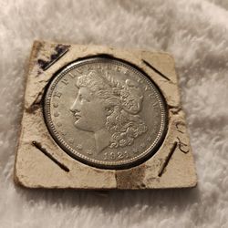 1921 D AU USA Morgan Silver Dollar