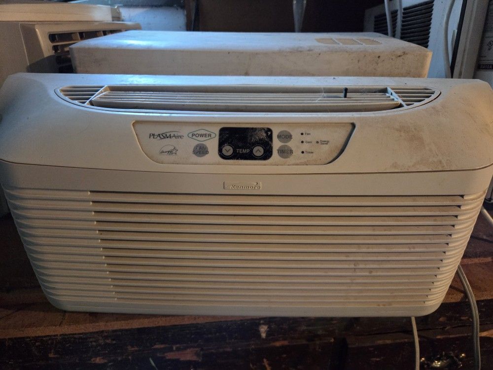 Window AC unit