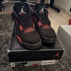 Jordan 4s 
