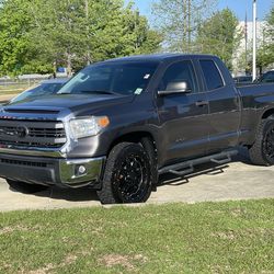 2015 Toyota Tundra
