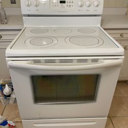 Gallery Fridgedair Electric Stove And dishwasher 