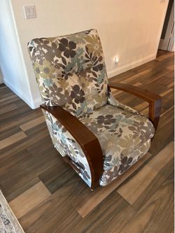 Rocker recliner
