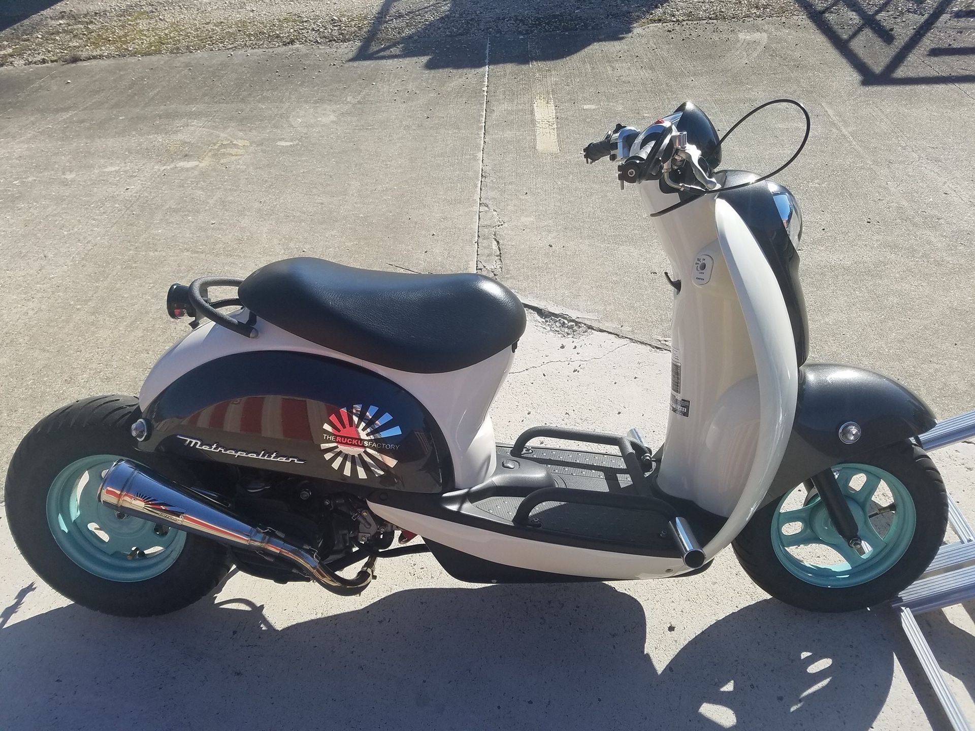 Honda Metropolitan stretched 2009