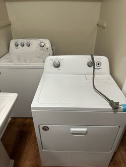 Whirlpool washer dryer with auto sensor