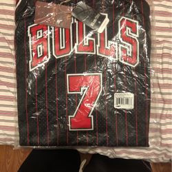 Chicago Bulls 4XL Toni Kukoc Unwrapped