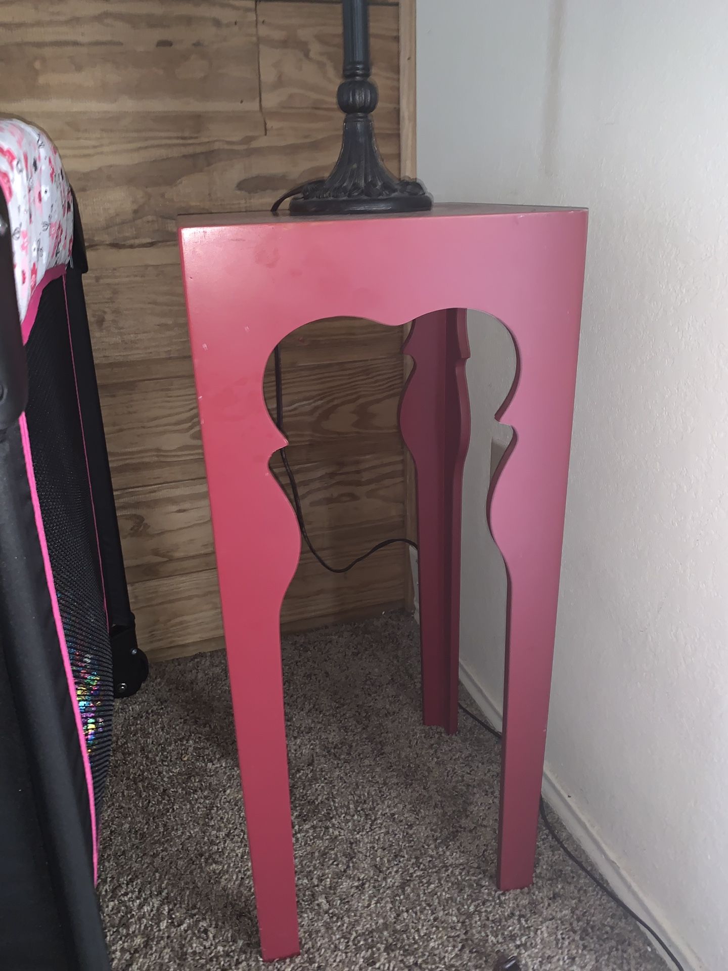 Lamp and table