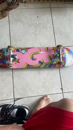 DGK Skateboard
