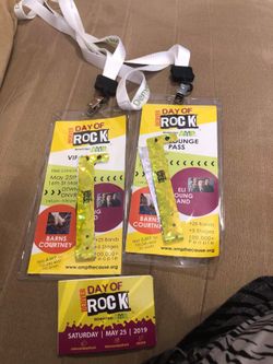 VIP LOUNGE PASSES (2)