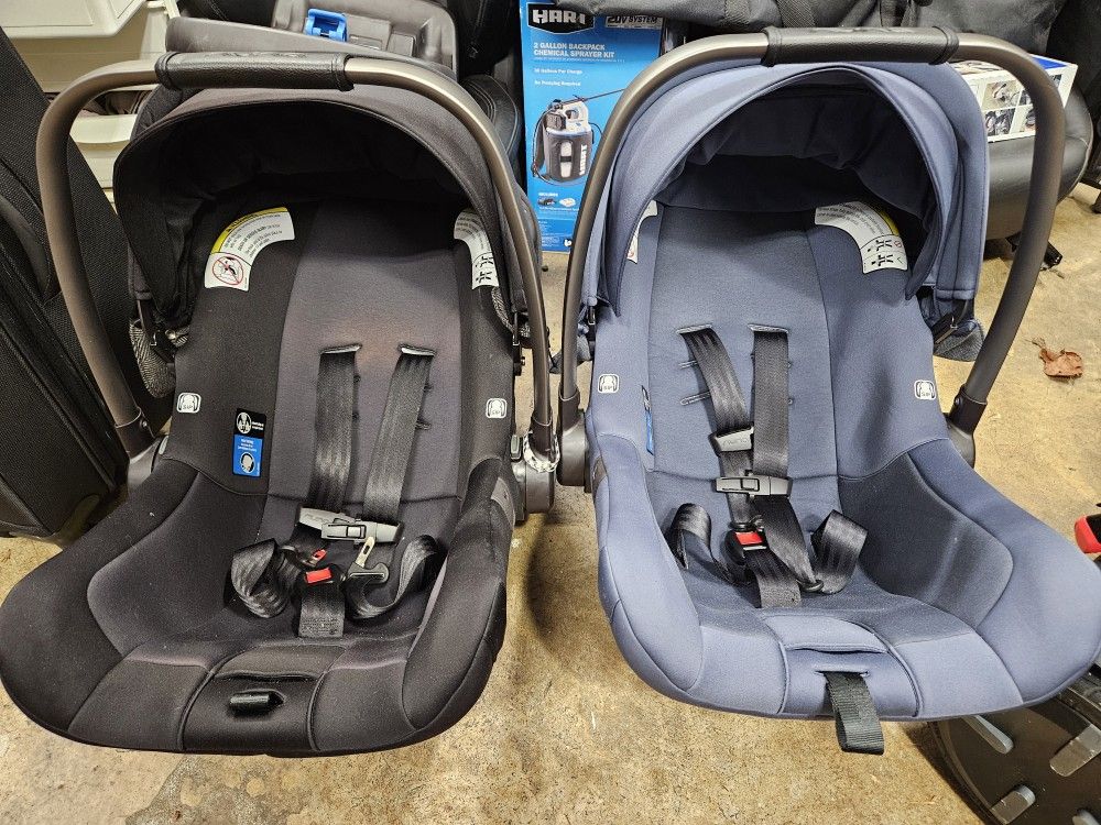 Nuna Mixx Baby Seat With Bases