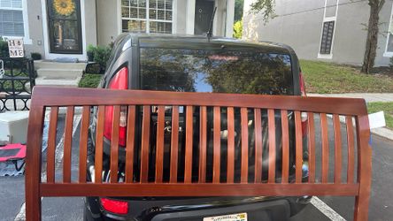 Free king size headboard and free stool