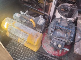 DeWalt & Porter-Cable Air Compressors