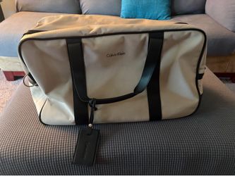 Calvin Klein roller luggage
