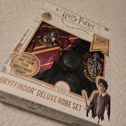 Kids Harry Potter Gryffindor Deluxe Robe Set Size 4+