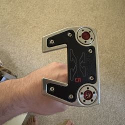 Scotty Cameron Futura X5