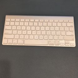 Apple Wireless Magic Keyboard