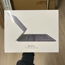 iPad Pro Keyboard Folio