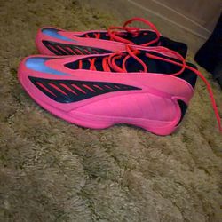 AE 2 Lucid Pink Sz 10