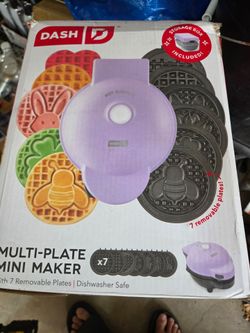 Dash Multi-Plate Mini Waffle Maker