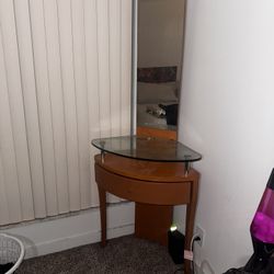 corner wooden vanity