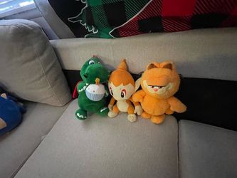 Lot of 3 Character Plush Stuffed Animals