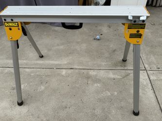 DEWALT Sawhorse