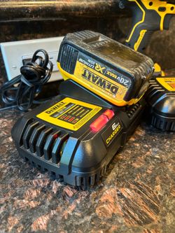 Genuine OEM DeWalt 6.0 Amps FAST CHARGER & 3.0 AH Battery,