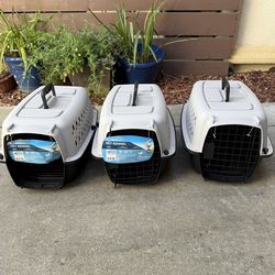 Small pet carriers