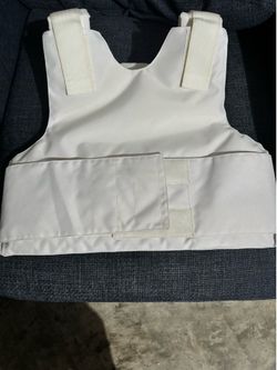 Hagor Industries VIP XL NIJ Level IIIA Body Armor Vest – White – Like New