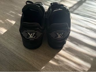 LV shoes