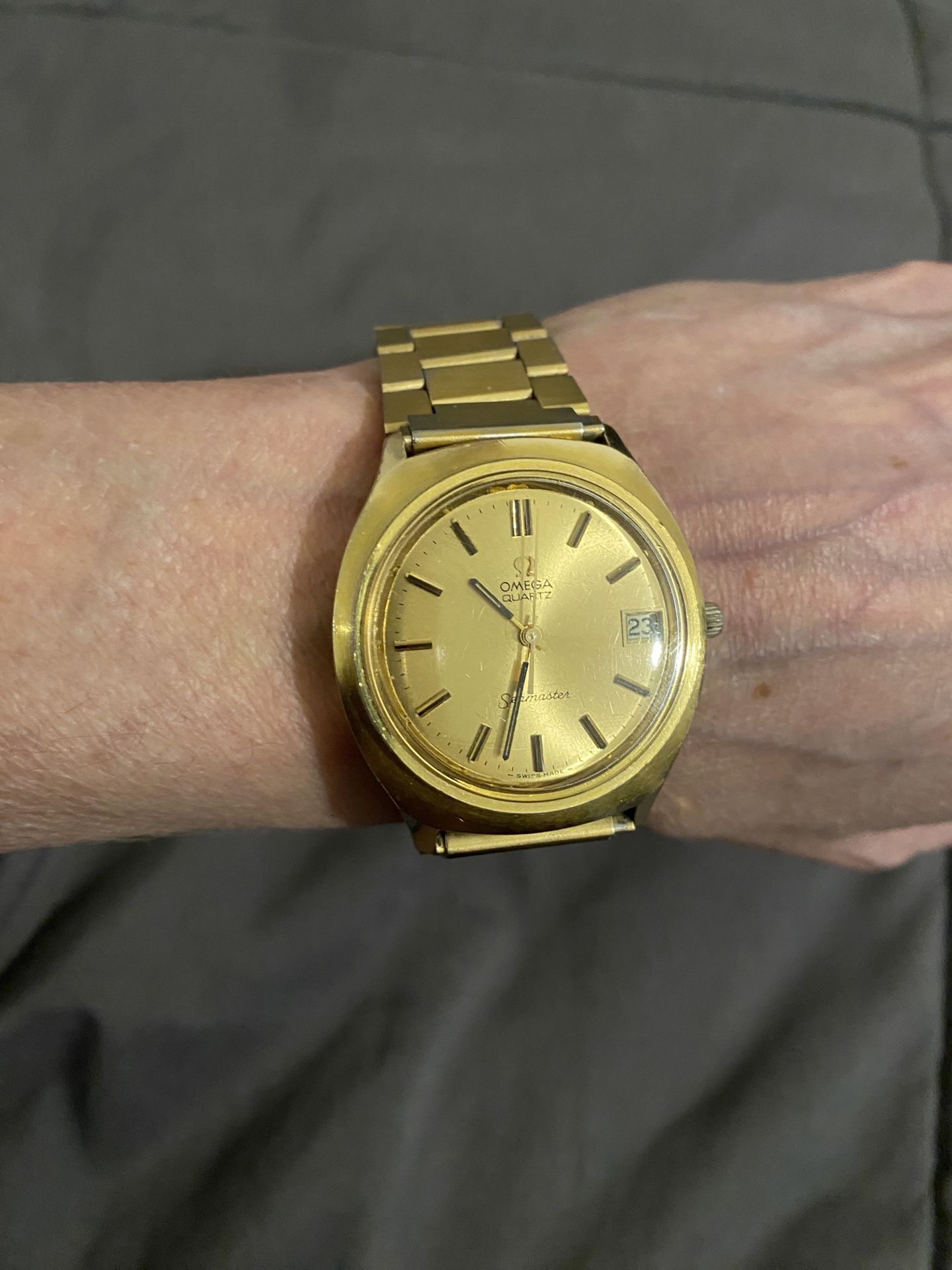 Men’s 1974 Vintage Gold Omega Seamaster Will Trade For New iPhone
