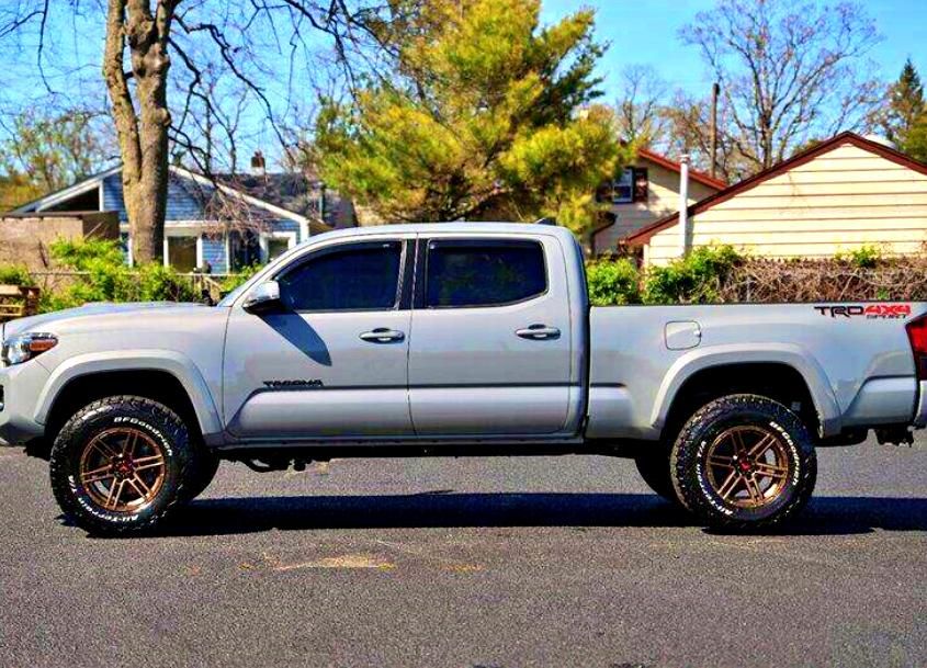 2017 Toyota Tacoma for sale