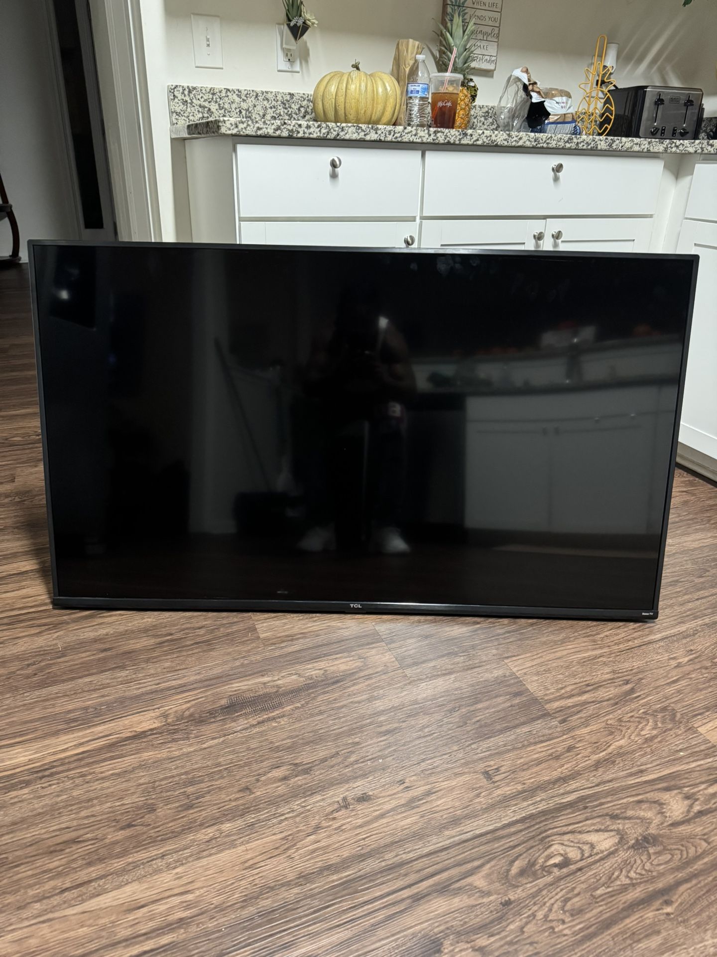 50’ TCL Roku Smart Tv