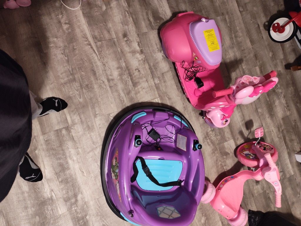 Working Mobile Scooter And Toys